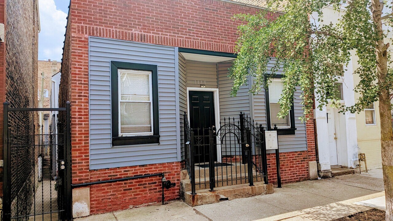 1419 W Cullerton St in Chicago, IL - Building Photo
