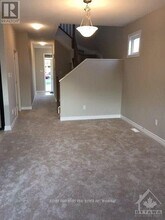 219 Bandelier Way in Ottawa, ON - Building Photo - Building Photo