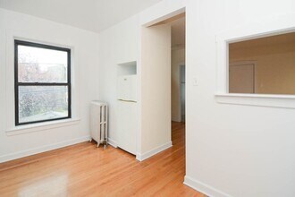 2617.5 N Spaulding Ave in Chicago, IL - Building Photo - Building Photo
