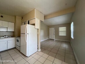 5559 Verbena Rd in Jacksonville, FL - Building Photo - Building Photo