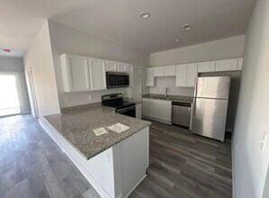 5480 Colburn Ct E in Bel Aire, KS - Building Photo - Building Photo