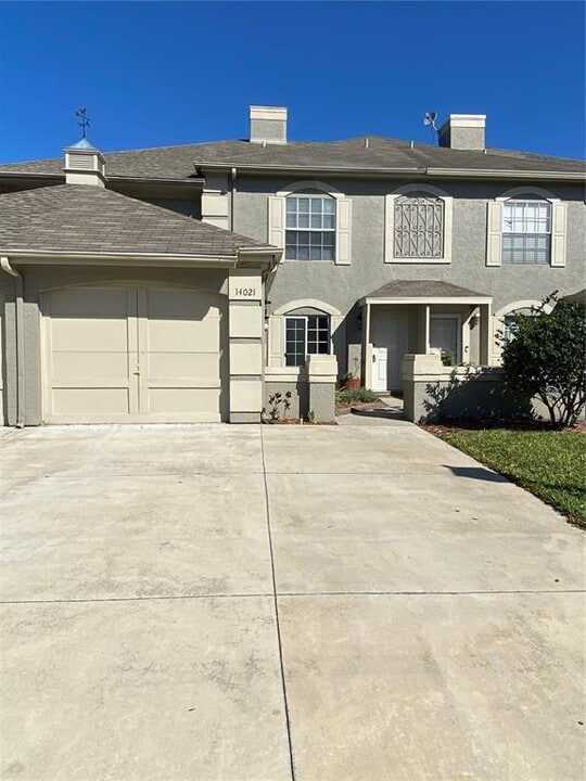 14021 Trouville Dr in Tampa, FL - Building Photo