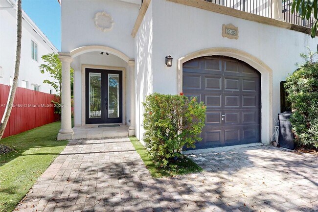 3180 New York St in Miami, FL - Building Photo - Building Photo