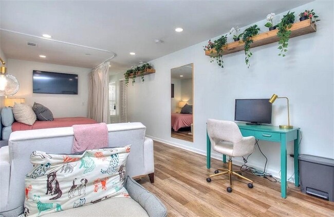 property at 1288 Lucile Ave SW