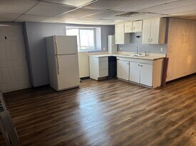 213 Elm in Pekin, IL - Building Photo