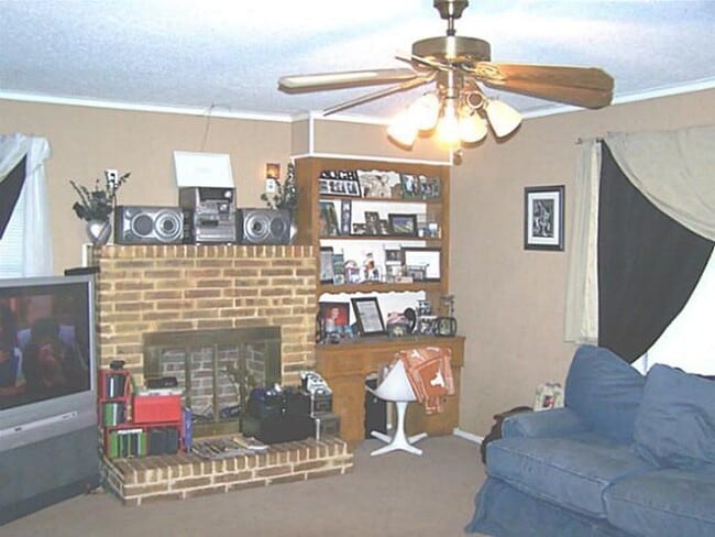 4114 Main St in Rowlett, TX - Building Photo - Building Photo