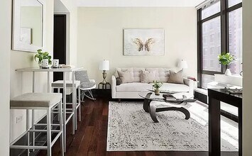 40 Broad St in New York, NY - Building Photo - Building Photo