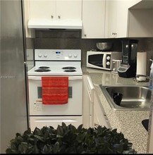 3642 NE 171 St-Unit -308 in North Miami Beach, FL - Building Photo - Building Photo