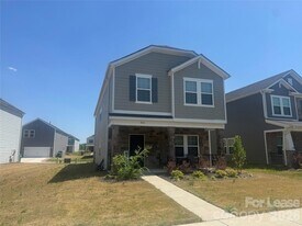 826 Windage Wy in Pineville, NC - Building Photo