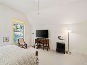 110 Shahan Dr in Cloverdale, CA - Building Photo - Building Photo