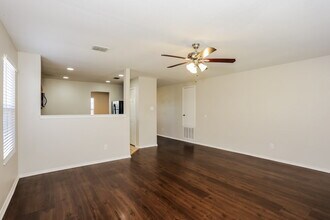 9108 Penny Ln in Fort Worth, TX - Foto de edificio - Building Photo