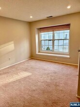 1337 Paddington Rd, Unit B2 in Mahwah, NJ - Building Photo - Building Photo