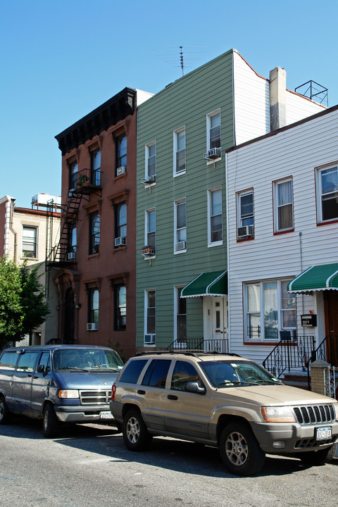 259 17th St in Brooklyn, NY - Building Photo