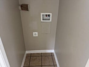 2903 S Greenwood Dr in Johnson City, TN - Building Photo - Building Photo