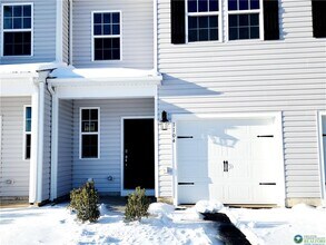 1104 Martin Rd in Breinigsville, PA - Building Photo - Building Photo