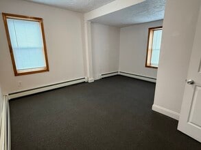43 Park St in Taunton, MA - Building Photo - Building Photo