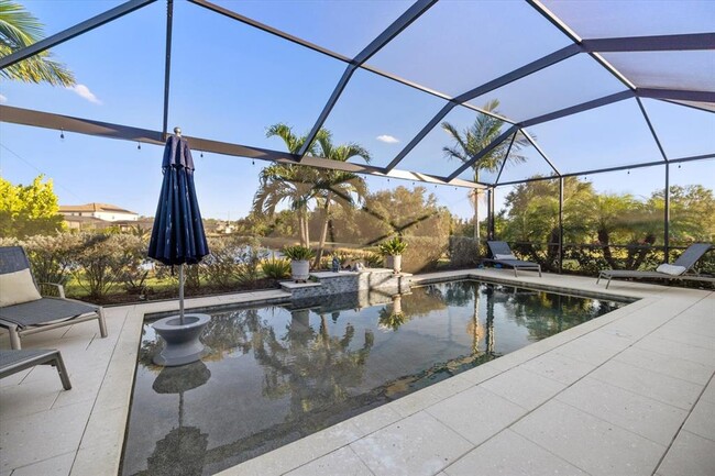 property at 6507 Clairborne Ln