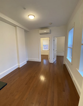 100A Myrtle St, Unit 6 in Boston, MA - Building Photo - Building Photo