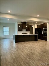 91 Sierra Dr in Getzville, NY - Building Photo - Building Photo