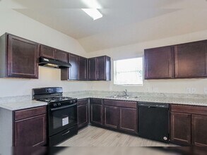 3306 Any Way in Houston, TX - Building Photo - Building Photo