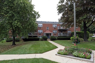 Lehigh Plaza in Bethlehem, PA - Foto de edificio - Building Photo