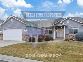 16513 E 9th Ln in Spokane Valley, WA - Building Photo - Building Photo