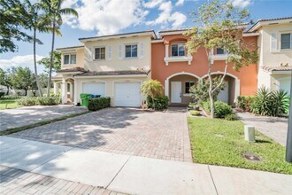 11425 NW 34th Pl in Sunrise, FL - Building Photo - Building Photo