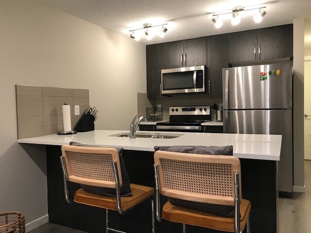 property at 7451 Falconridge Blvd NE