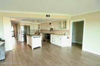 650 N Atlantic Ave in Cocoa Beach, FL - Building Photo - Building Photo