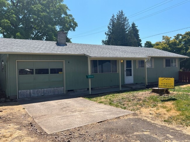 property at 5040 E St
