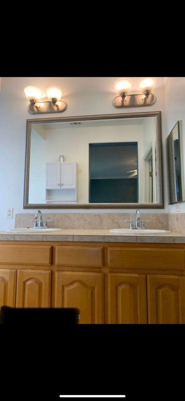 12113 Childress St in Bakersfield, CA - Foto de edificio - Building Photo