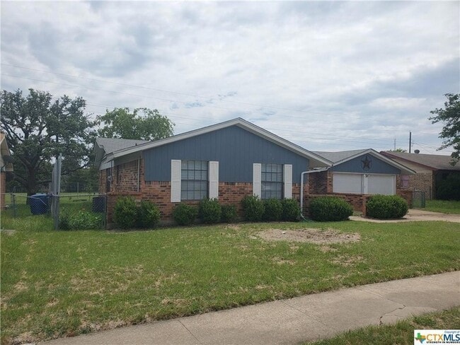 1217 Craig St in Copperas Cove, TX - Foto de edificio - Building Photo