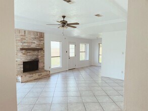 10603 Village Trail Dr in Houston, TX - Building Photo - Building Photo