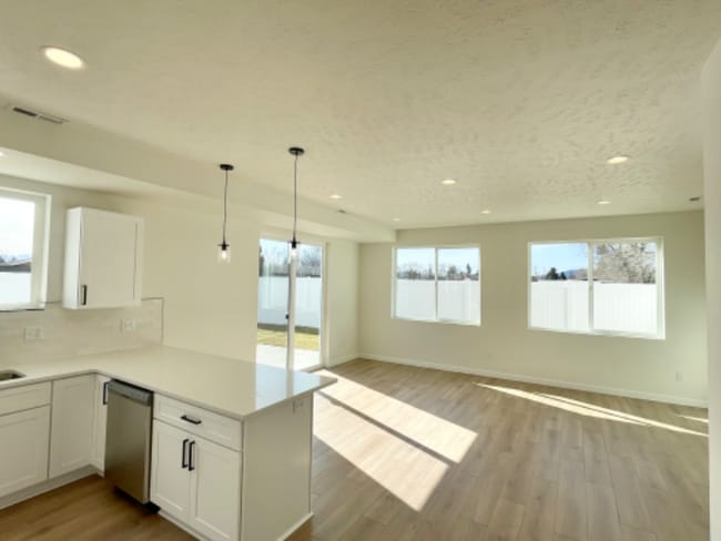 10320 E Augusta Ave in Spokane Valley, WA - Building Photo - Building Photo