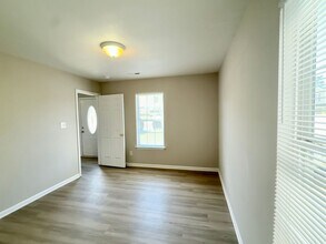 3550 Crestridge Dr in Charlotte, NC - Building Photo - Building Photo