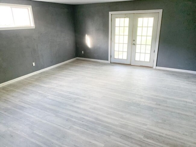 3438 Taft Ave in Groves, TX - Building Photo - Building Photo