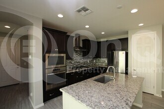 2171 S Wallrade Ln in Gilbert, AZ - Building Photo - Building Photo