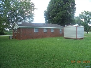 302 Joe Quick Rd in Hazel Green, AL - Building Photo - Building Photo
