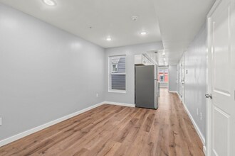 2046 N Carlisle St-Unit -Unit 2 in Philadelphia, PA - Building Photo - Building Photo