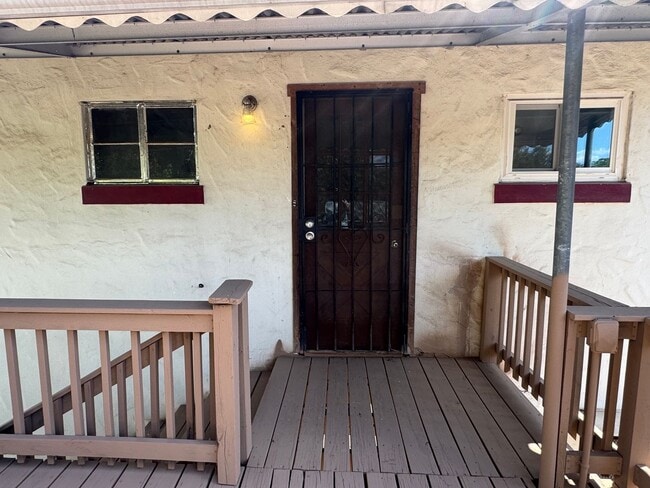 property at 108 Robert E Lee