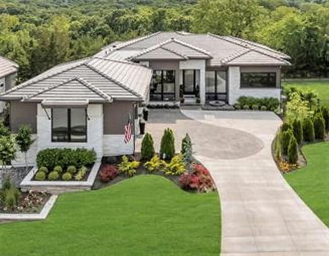 5842 N Lucerne Ave in Kansas City, MO - Building Photo - Building Photo