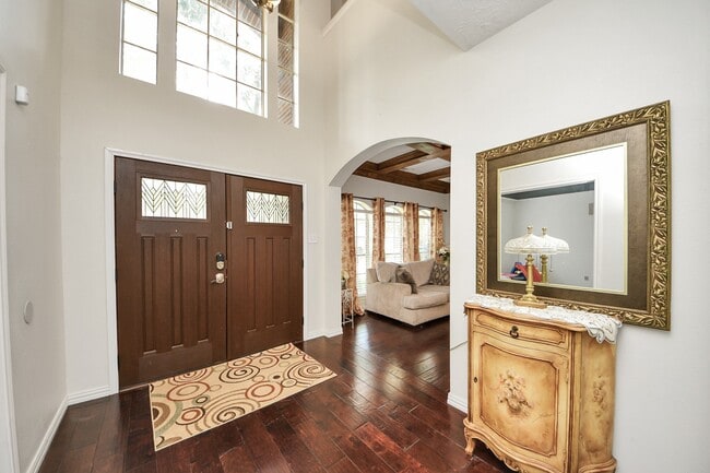 922 Bayhill Dr in Sugar Land, TX - Building Photo - Building Photo