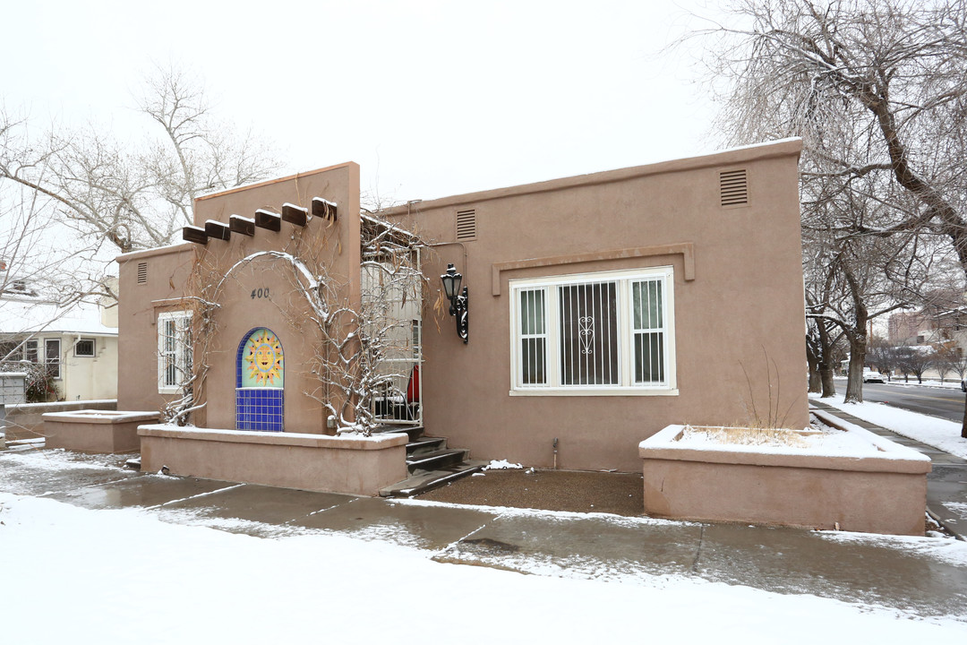 400 11th St NW in Albuquerque, NM - Building Photo