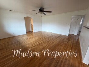 1257 Marian Ave in Chico, CA - Building Photo - Building Photo