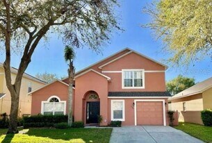 17845 Woodcrest Way in Clermont, FL - Building Photo