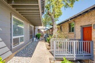 1100 Azie Morton Rd in Austin, TX - Building Photo - Building Photo