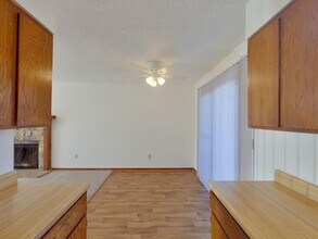 3959 N Garland Cir in Wichita, KS - Building Photo - Building Photo