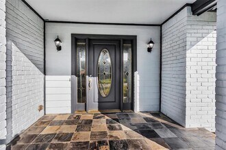 9723 Moorberry Ln in Houston, TX - Building Photo - Building Photo