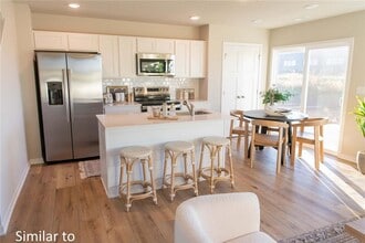 1117 Sunflower Ln in Pella, IA - Building Photo - Building Photo