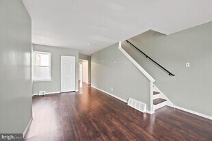 4815 Fairmount Ave in Philadelphia, PA - Building Photo